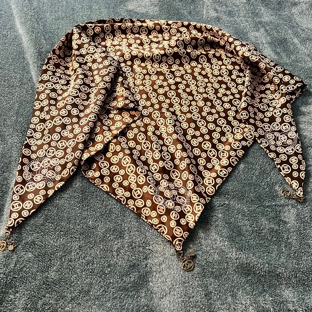 Gorgeous and satin “ CHANEL” scarf ( not authentic)